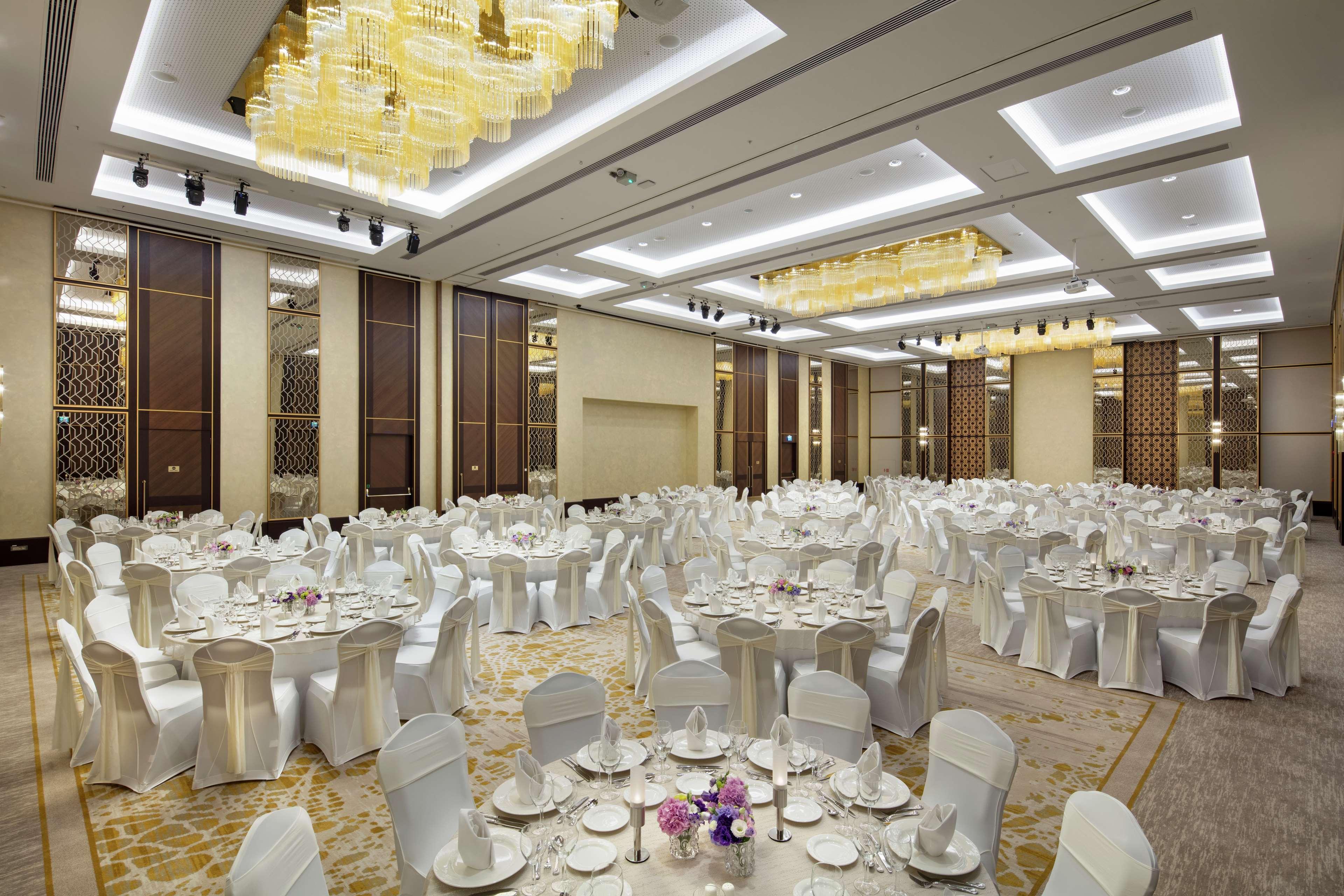 Doubletree By Hilton Antalya City Centre Εξωτερικό φωτογραφία The Grand Ballroom