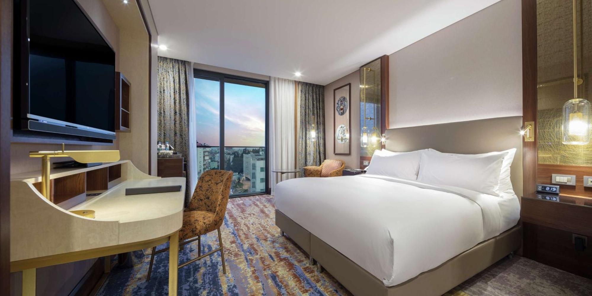 Doubletree By Hilton Antalya City Centre Εξωτερικό φωτογραφία